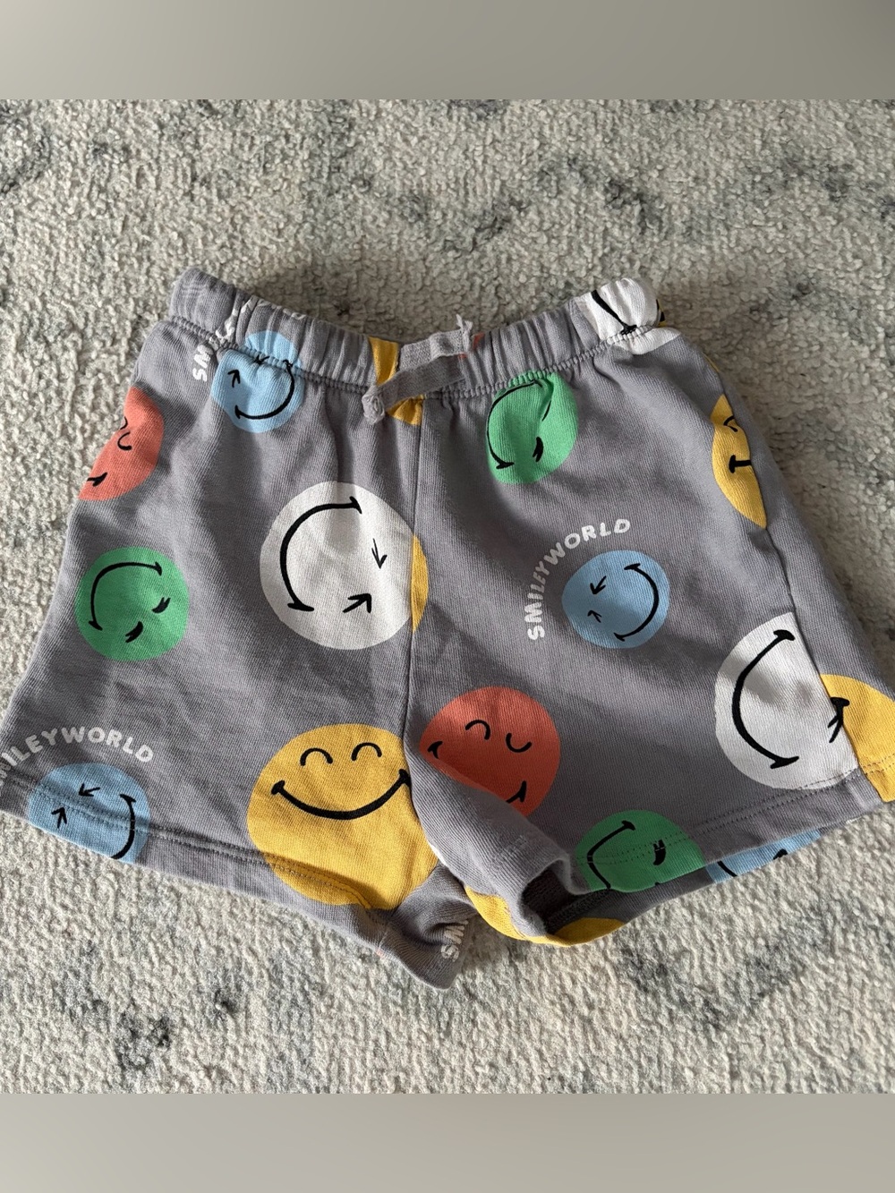 H&M smiley world 4T shorts